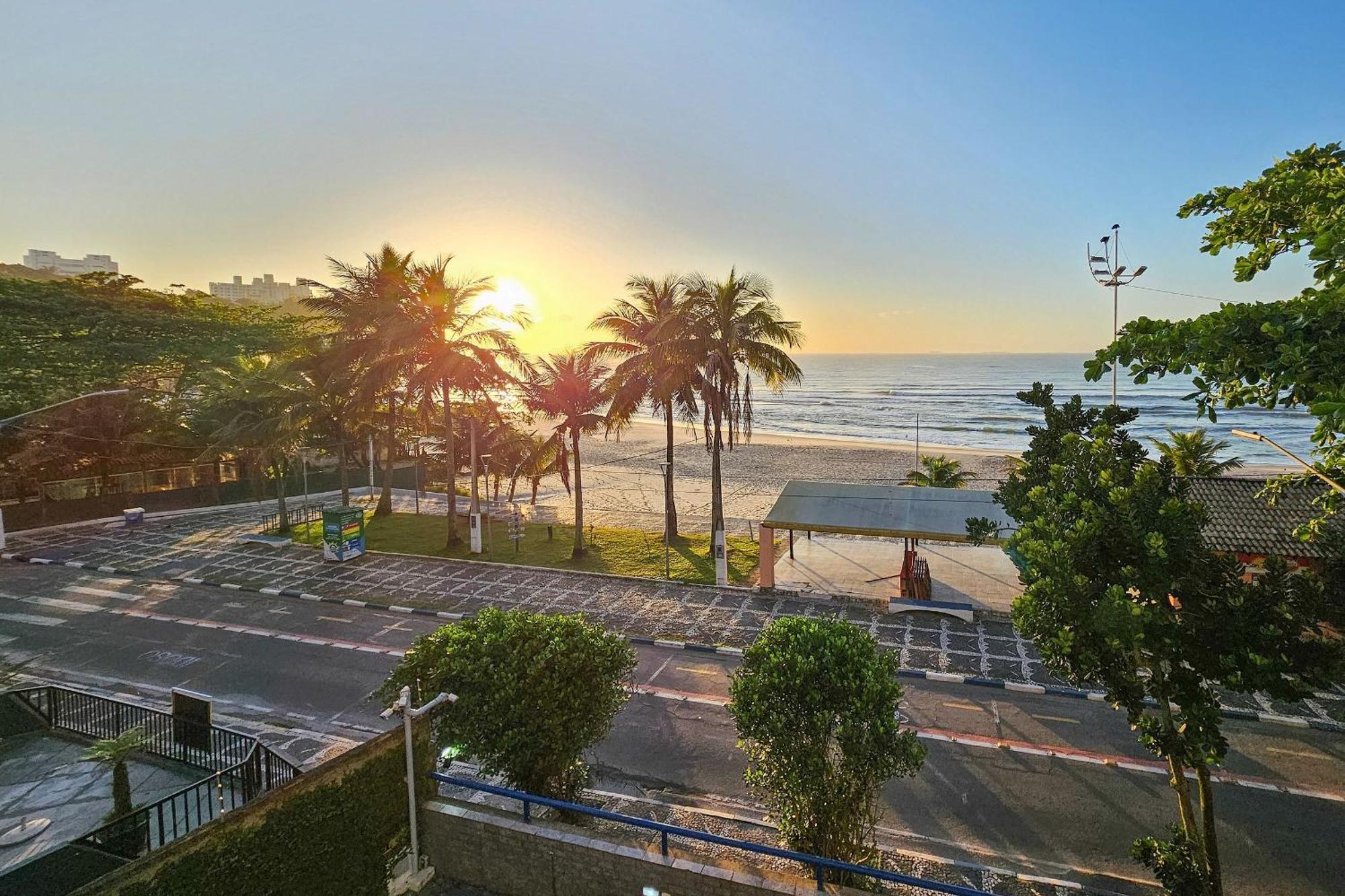 5E-Pe Na Areia Da Praia Do Tombo, 2 Quartos, Ar Cond, 2 Banheiros,2 Vagas+Roupas De Cama Γκουαρούχα Εξωτερικό φωτογραφία
